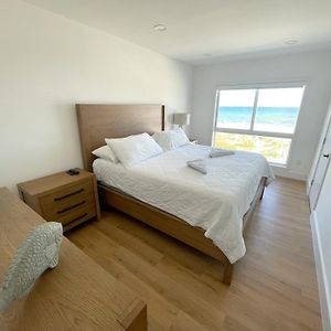Suite à 2 Chambres à Coucher