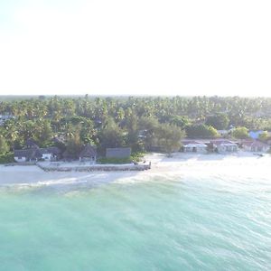 Garden Beach Bungalows